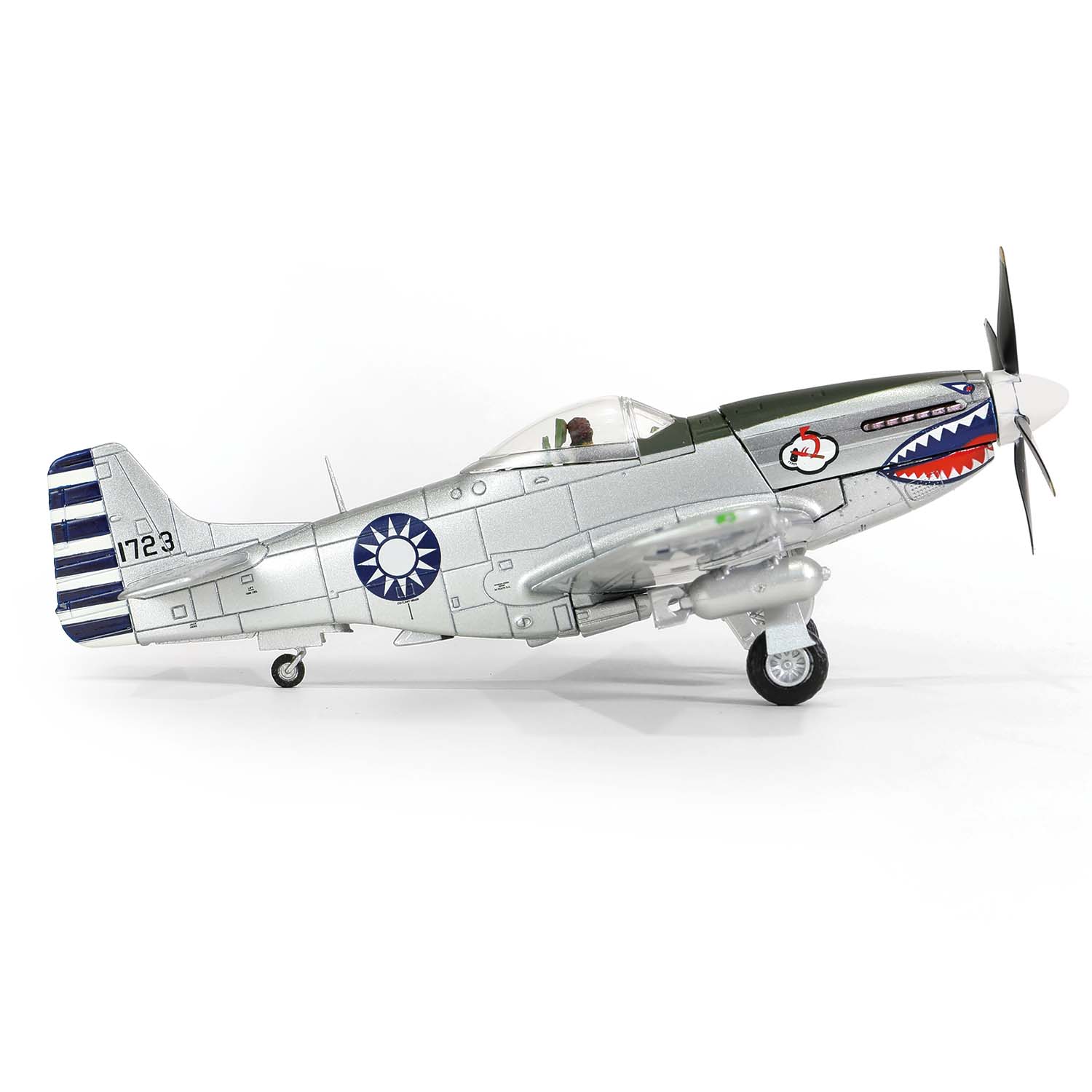 P-51D Mustang aircraft fighter 5th Fighter Group, Captain Cheng Sung Ting, ROCAF (#1723)