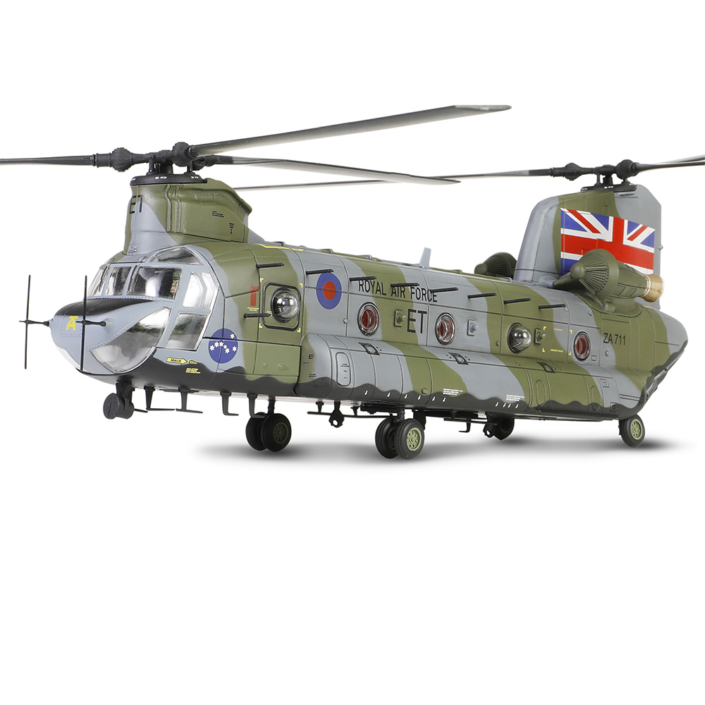 Boeing Chinook HC. Mk.1 helicopter Royal Air Force, No.7 Squadron, "Britforleb: Task Force, Lebanon
