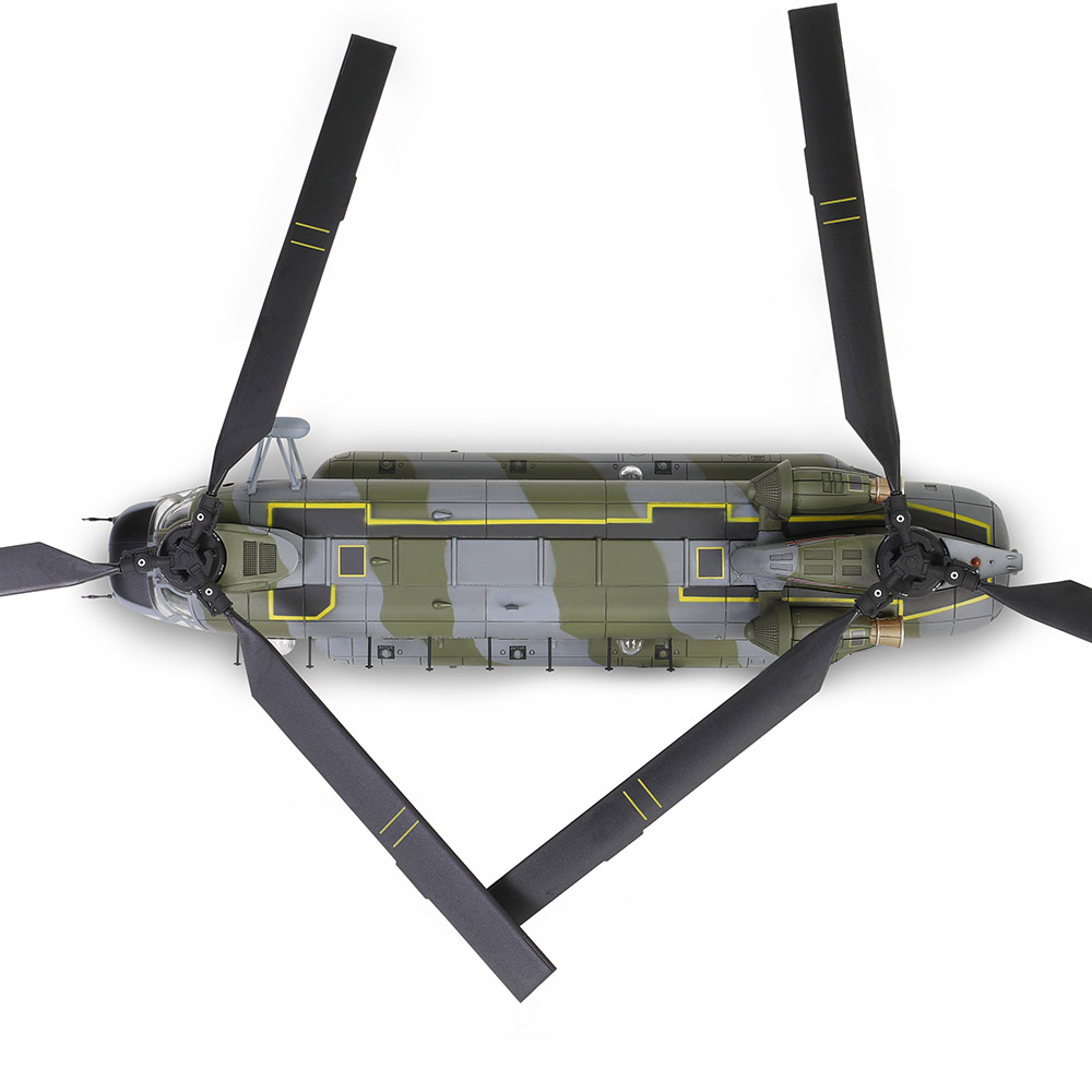 Boeing Chinook HC. Mk.1 helicopter Royal Air Force  No.7 Squadron, "Britforleb: Task Force  Lebanon