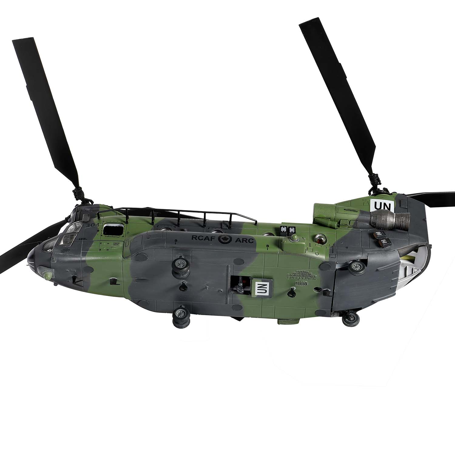 Boeing Chinook CH-147F helicopter Royal Canadian Air Force #147304 (Valkyrie Nose Art), 450 Tactical Helicopter Squadron, Camp Castor, Gao, Mali, Western Africa, 2018-2019