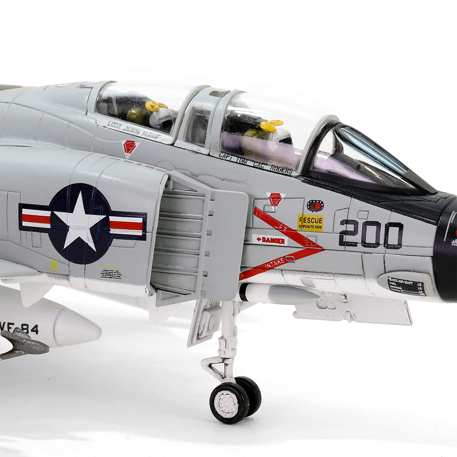 McDonnell Douglas F-4J Phantom II, U.S.Navy, VF-84 Jolly Roger, RE200, USS Roosovelt