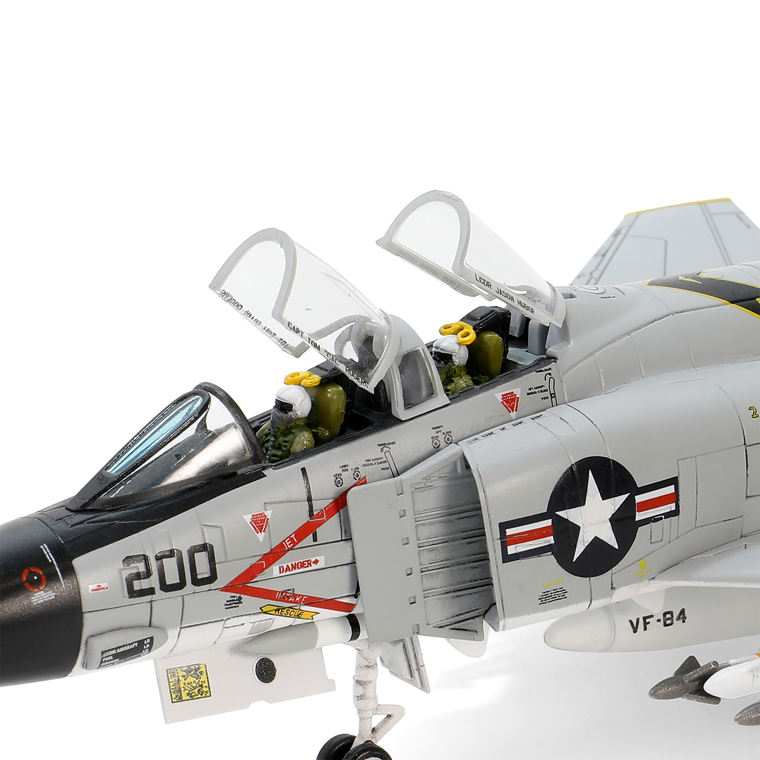 Boeing F-4J Phantom II VF-84 “Jolly Rogers”, USN, VF-84, USS Franklin D. Roosevelt (CVA-42), 1970