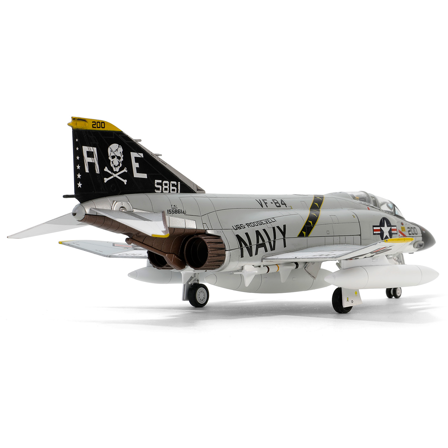 McDonnell Douglas F-4J Phantom II, U.S.Navy, VF-84 Jolly Roger, RE200, USS Roosovelt