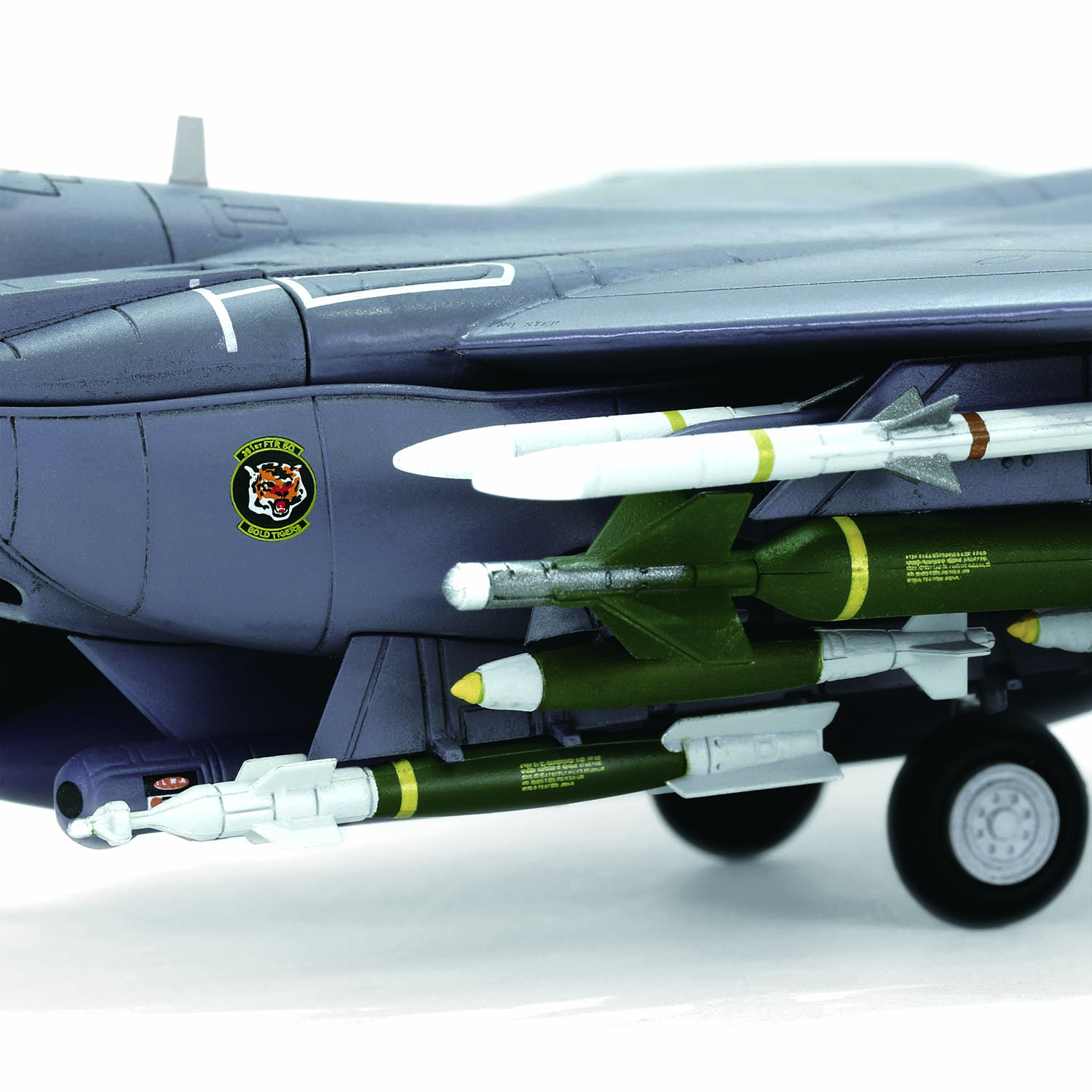 Boeing F-15E Strike Eagle“Shark Mouth”,USAF #87-0173, 391st FS 'Bold Tigers' ,366th Fighter Wing, Mountain Home AFB, Idaho, 2002