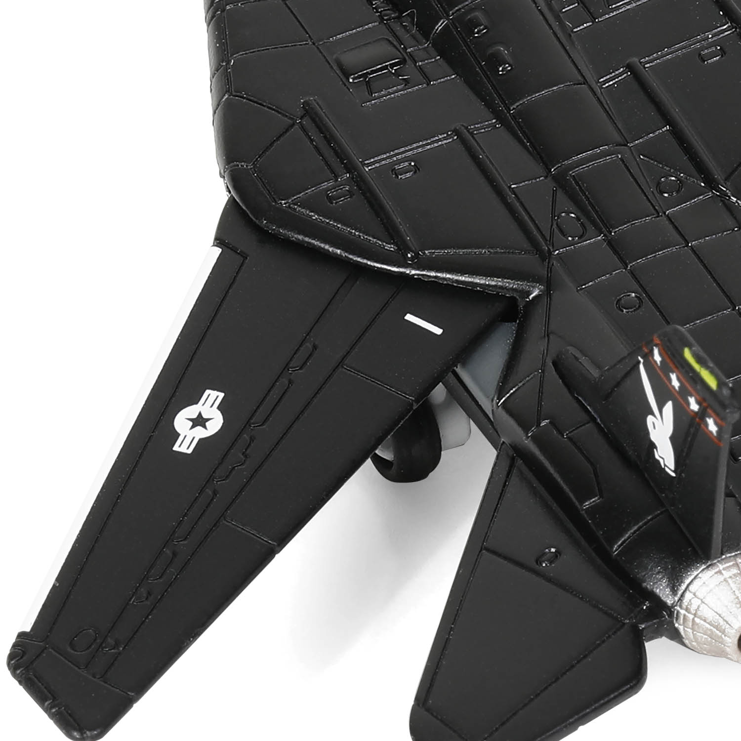 High-precision pad printing and fuselage textures